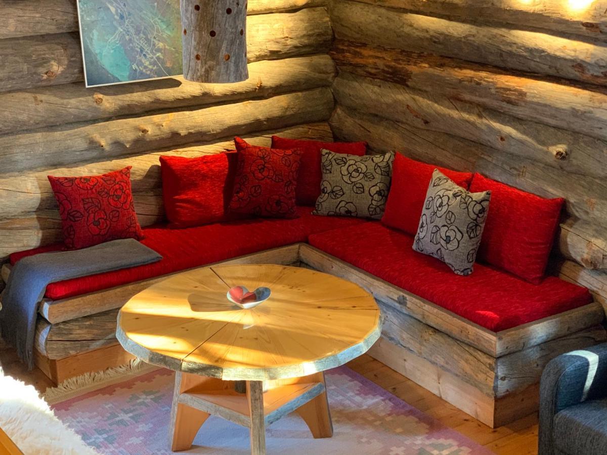 Logwood Chalet ルオスト エクステリア 写真