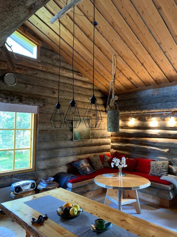 Logwood Chalet ルオスト エクステリア 写真